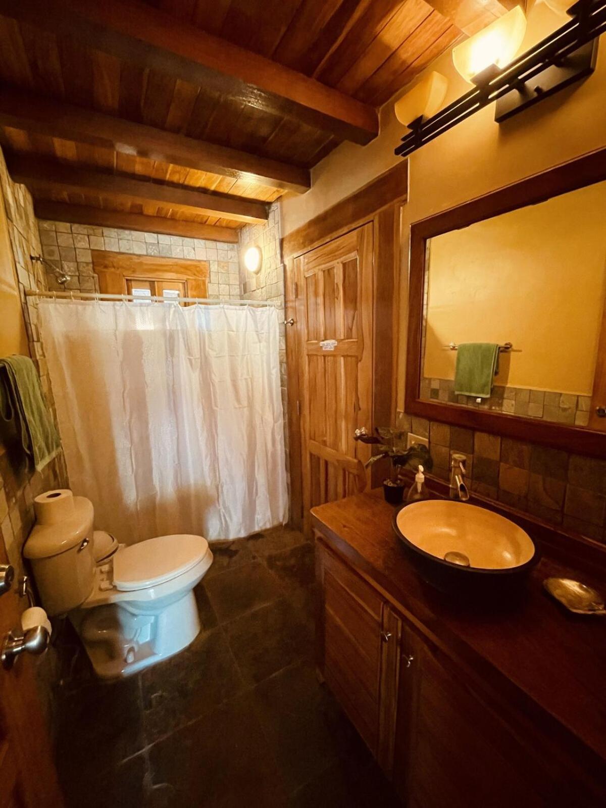 Urbanos Jungle Hostel 圣卡塔利娜岛 外观 照片